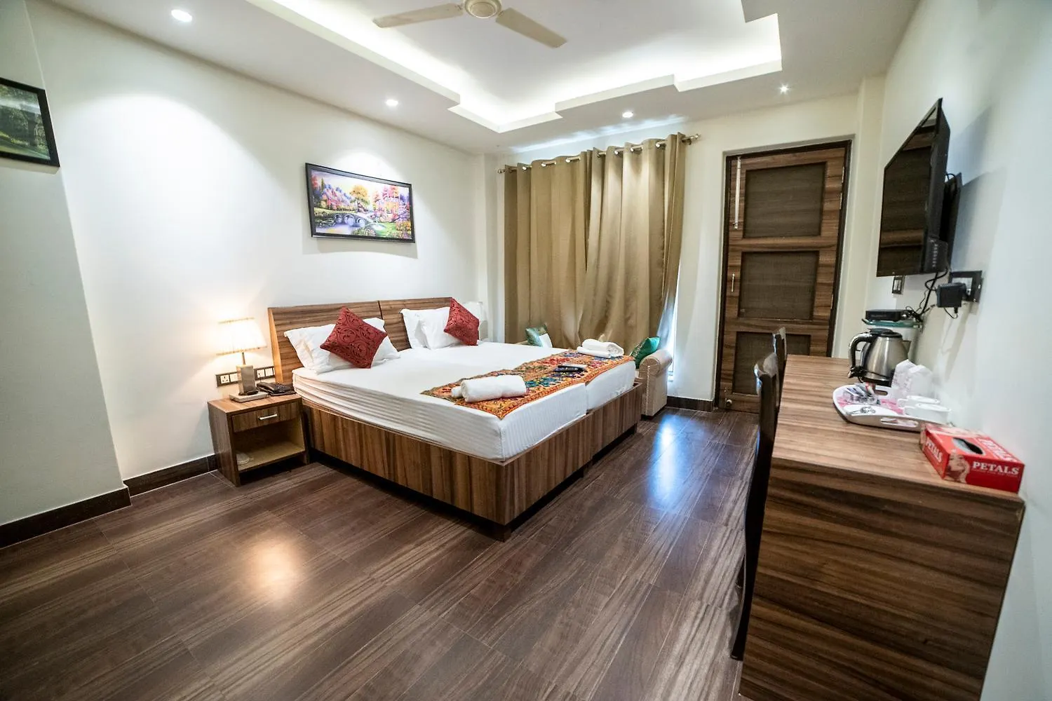 ***  Hotel Gracia Golf Γκουργκάον Ινδία